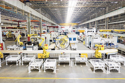 制造业向中高端跃升 电脑图文设计制作的转型引擎与赋能路径